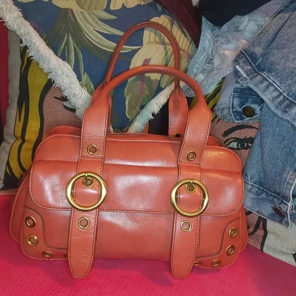 Maxx New York | Retro Style Coral Leather Satchel Gold Hardware - Picture 16 of 16